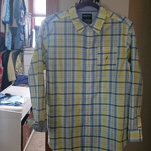 M/L Nautica Long Sleeve Shirt
